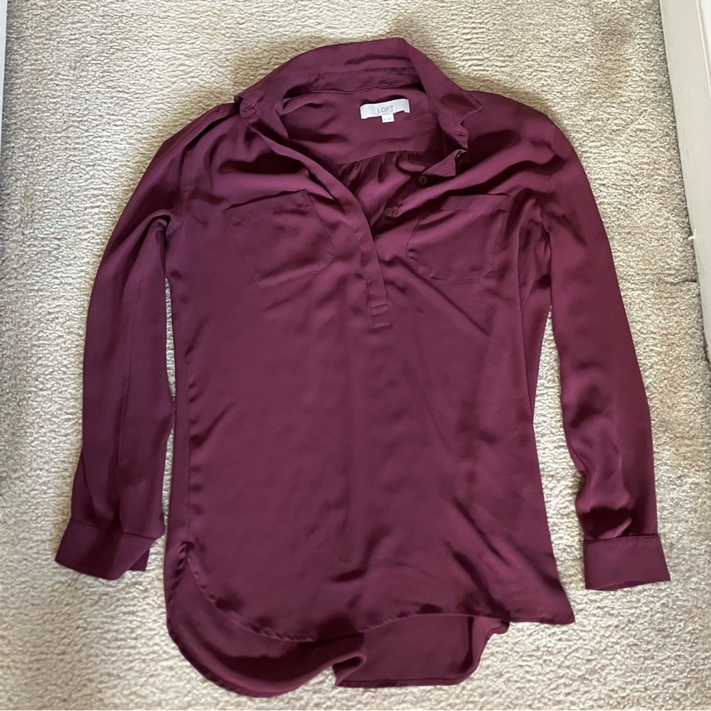 LOFT Slinky Blouse Sz M